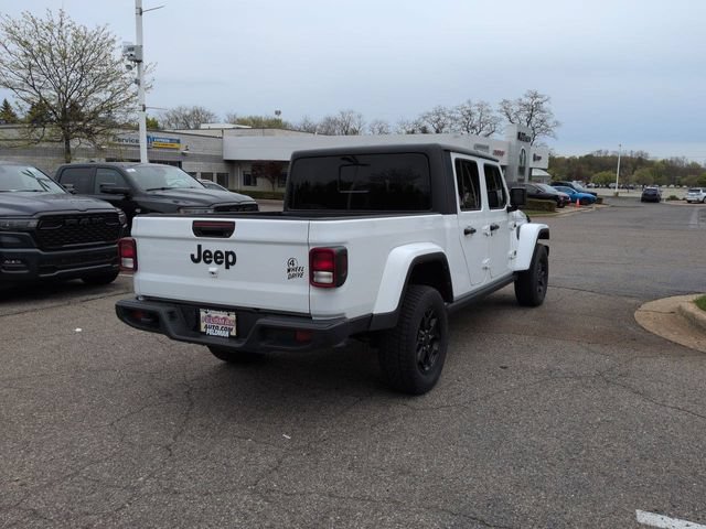 Used 2021 Jeep Gladiator Sport AWD/4WD image 3