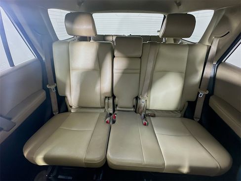 Used 2016 Toyota 4Runner SR5 Premium image 13