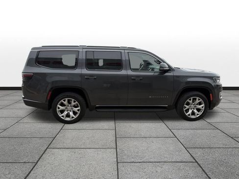 Used 2022 Jeep Wagoneer Series II image 6