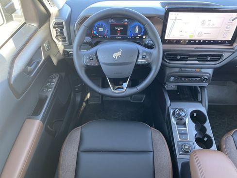 New 2025 Ford Bronco Sport Outer Banks w/ Sasquatch Outer Banks Package AWD/4WD image 14