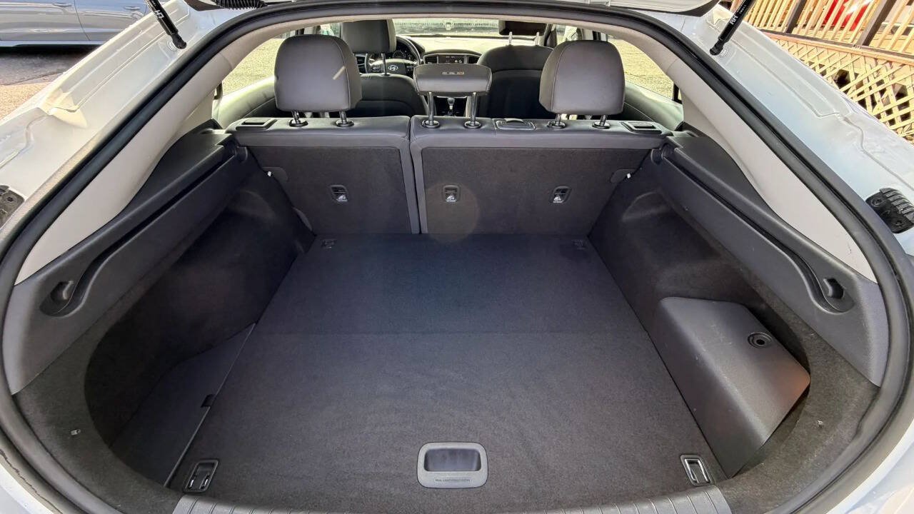 Used 2019 Hyundai Ioniq Limited FWD image 26