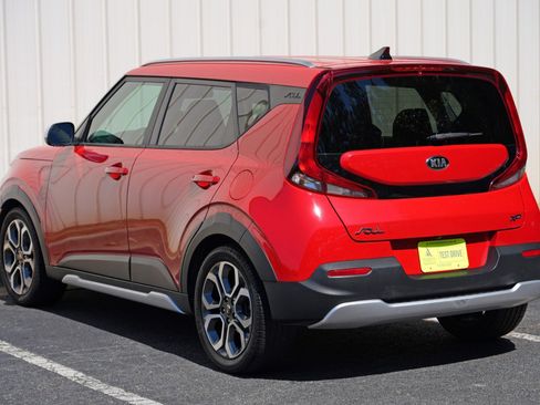 Used 2021 Kia Soul X-Line FWD image 41