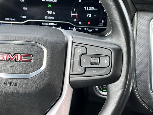 Used 2022 GMC Yukon XL SLT w/ SLT Luxury Package image 40