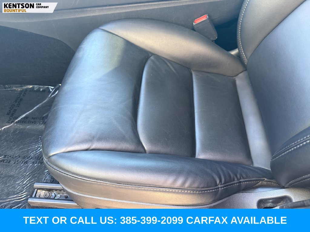Used 2024 Tesla Model Y Long Range AWD/4WD image 29