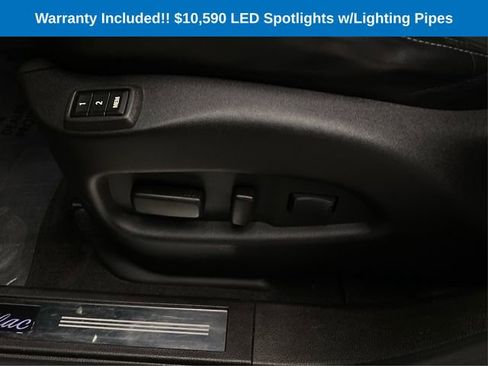 Used 2013 Cadillac SRX Premium AWD/4WD image 23
