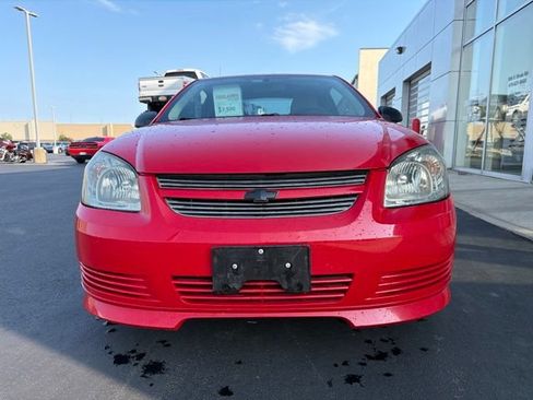 Used 2008 Chevrolet Cobalt LS w/ LPO, Sport Accessory Package FWD image 2