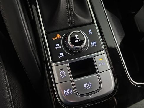 Used 2024 Kia Telluride EX X-Line AWD/4WD image 21