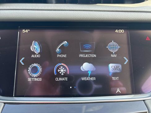 Used 2017 Cadillac XT5 Luxury w/ Driver Awareness Package image 18