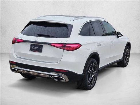 Used 2026 Mercedes-Benz GLC 300 4MATIC image 5
