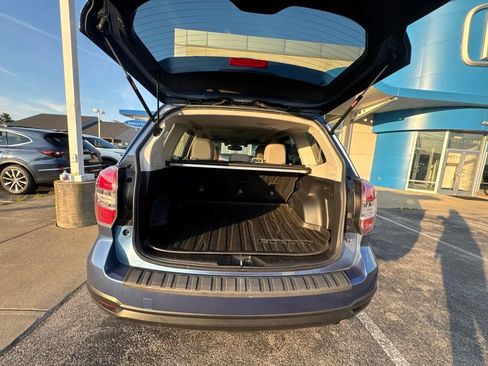 Used 2015 Subaru Forester 2.5i Limited AWD/4WD image 17