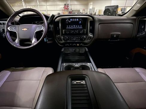 Used 2018 Chevrolet Silverado 1500 LTZ w/ Sport Package AWD/4WD image 14