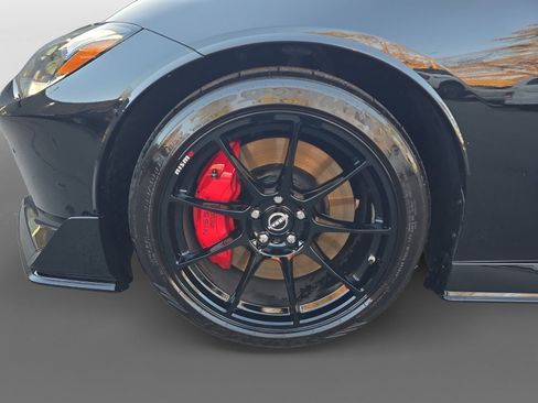Certified 2024 Nissan Z NISMO w/ Floor Mat Package image 9