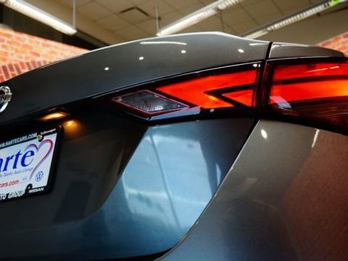 Certified 2020 Nissan Sentra S FWD image 44