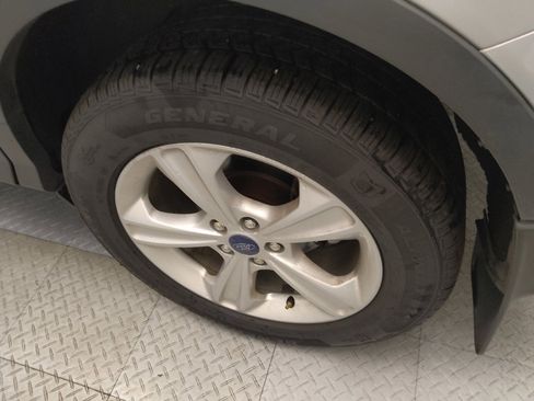 Used 2014 Ford Escape SE FWD image 31