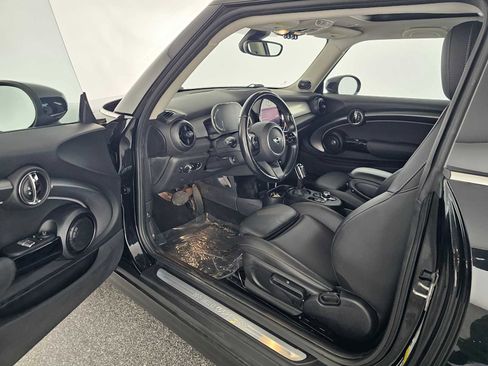 Used 2024 MINI Cooper SE FWD image 17