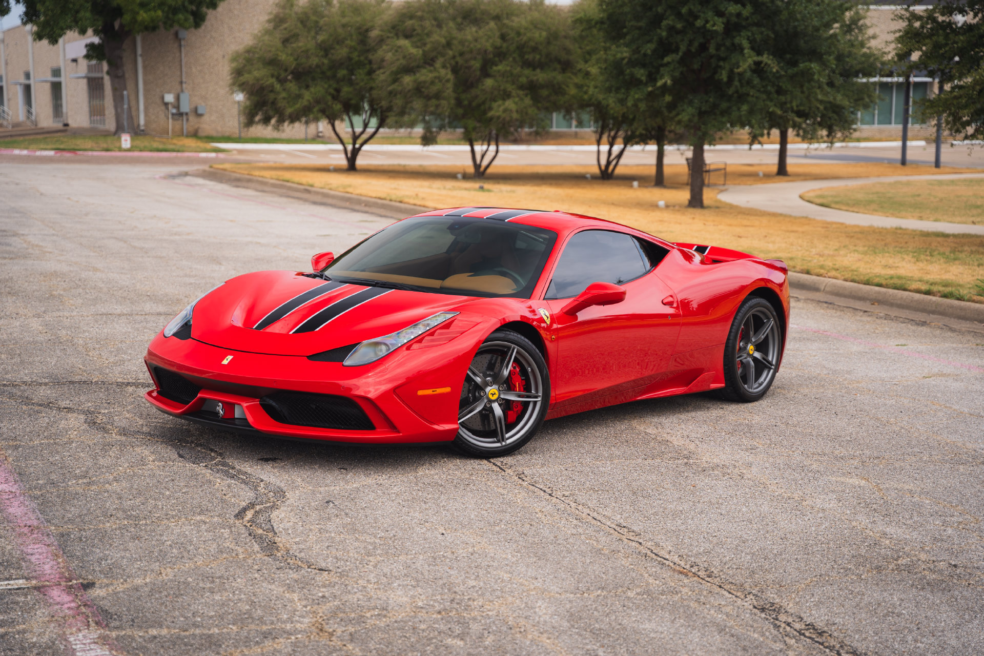 Used 2014 Ferrari 458 Speciale Coupe RWD image 5