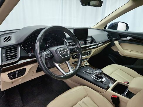 Used 2019 Audi Q5 2.0T Premium AWD/4WD image 10