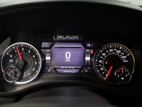 Used 2022 RAM 1500 Big Horn AWD/4WD image 37