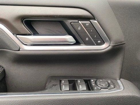 New 2026 GMC Sierra 2500 Denali w/ Denali Reserve Package image 15