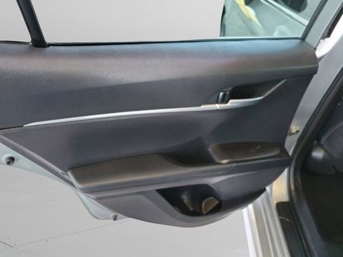 Certified 2023 Toyota Camry SE image 29