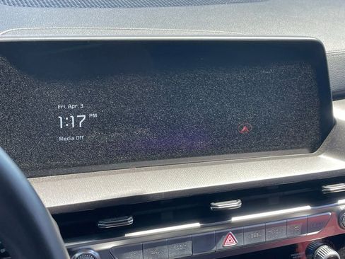 Used 2025 Kia Telluride S image 12