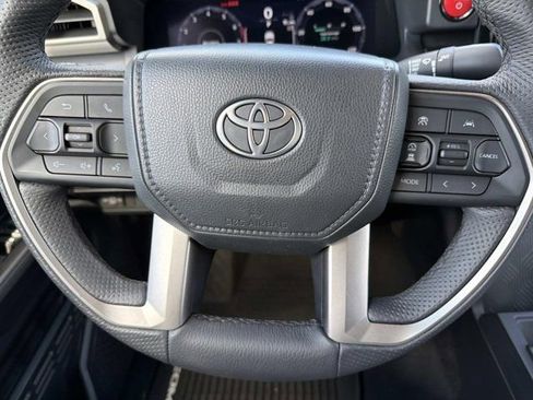 Certified 2025 Toyota Tacoma TRD Sport AWD/4WD image 23