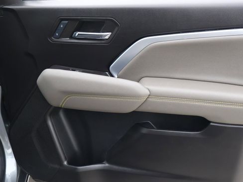 Used 2024 Chevrolet Colorado ZR2 w/ ZR2 Convenience Package III image 20