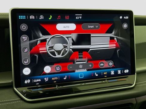 New 2026 Volkswagen Tiguan SE image 17