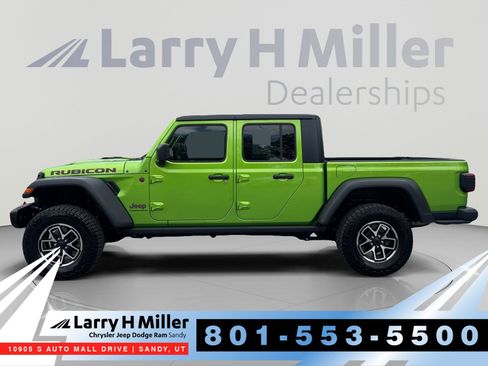 Used 2025 Jeep Gladiator Rubicon w/ Convenience Group AWD/4WD image 1