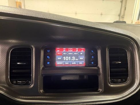 Used 2012 Dodge Charger SXT w/ Blacktop Pkg image 15