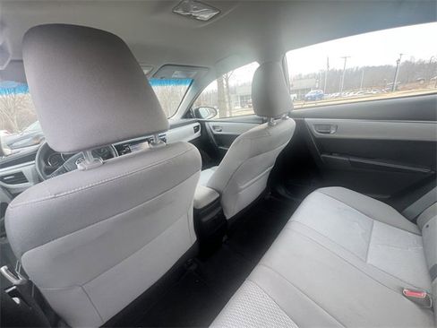 Used 2016 Toyota Corolla LE image 7
