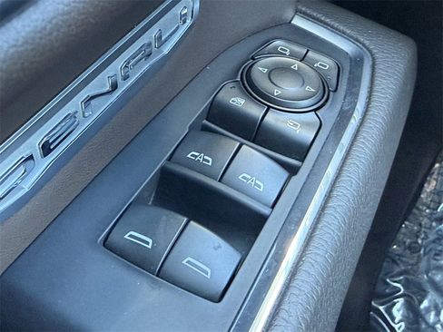 Used 2022 GMC Sierra 1500 Denali w/ Technology Package image 24