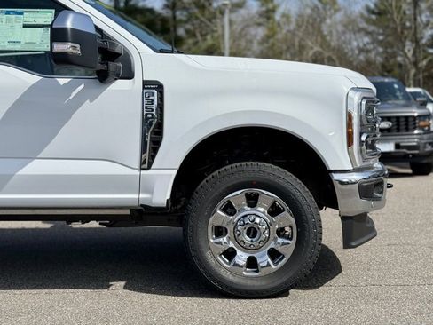 New 2025 Ford F350 Lariat w/ Lariat Ultimate Package image 2
