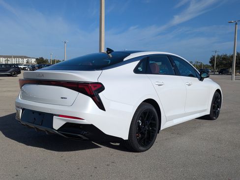 New 2026 Kia K5 GT-Line image 5