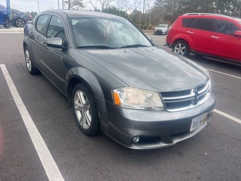 Used 2012 Dodge Avenger SXT Plus image 2