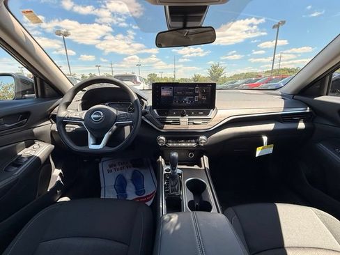 New 2026 Nissan Altima 2.5 SV w/ SV Special Edition Package FWD image 19