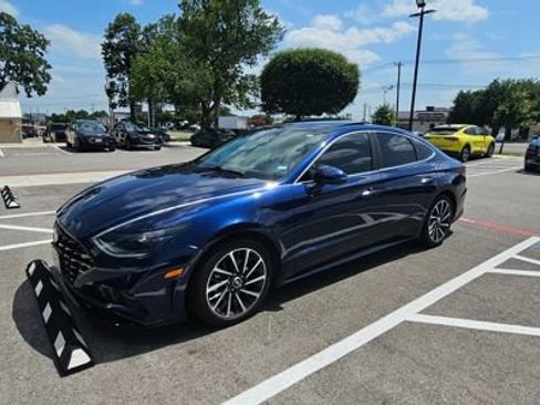 Used 2022 Hyundai Sonata Limited w/ Cargo Package FWD image 1