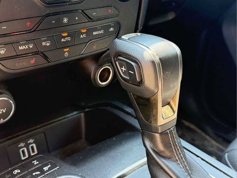 Used 2019 Ford Ranger XLT w/ Equipment Group 302A Luxury AWD/4WD image 17