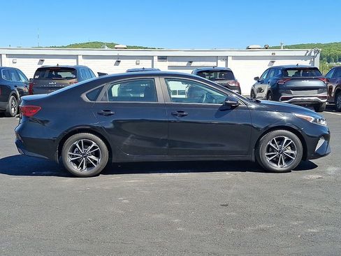 Certified 2023 Kia Forte LXS w/ LXS Technology Package FWD image 7