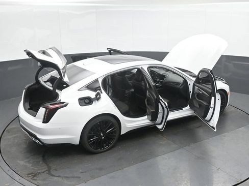 Used 2024 Cadillac CT5 V w/ Super Cruise 2 Package image 53