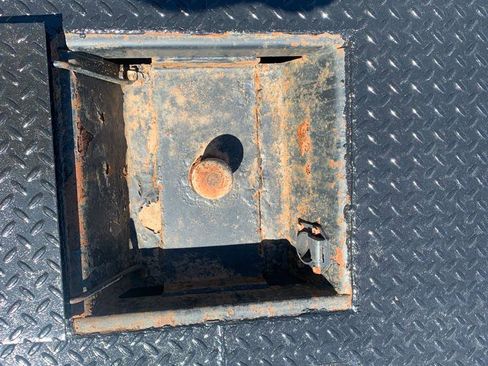 Used 2013 Chevrolet Silverado 3500 W/T image 18