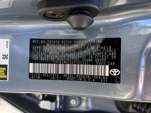 Used 2025 Toyota Corolla LE image 14