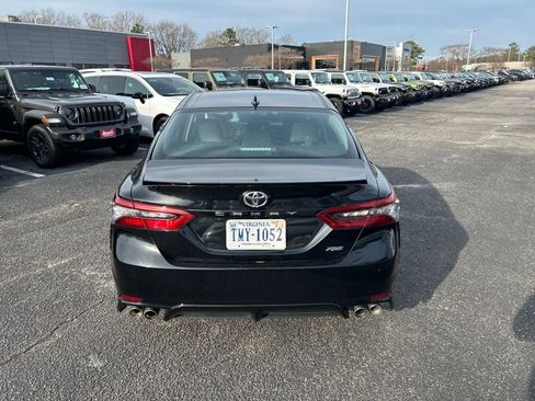 Used 2024 Toyota Camry XSE image 4