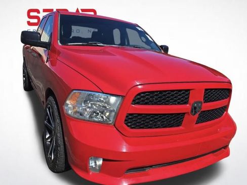 Used 2014 RAM 1500 Express RWD image 9