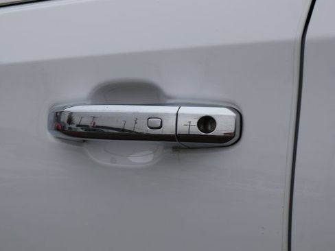 Used 2024 GMC Sierra 1500 SLT w/ SLT Premium Plus Package image 26