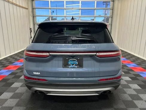 Used 2024 Lincoln Corsair AWD image 5