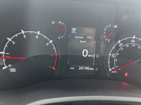 Used 2024 Toyota 4Runner SR5 image 11