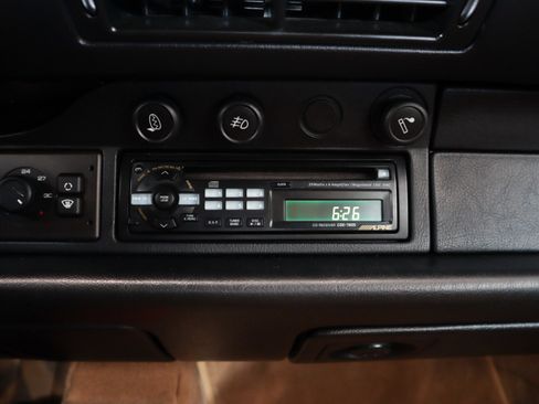 Used 1996 Porsche 911 Cabriolet image 23