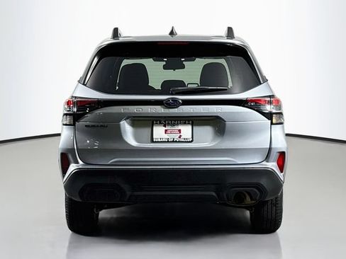 Certified 2025 Subaru Forester Premium AWD/4WD image 7