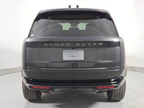 New 2025 Land Rover Range Rover SE image 7